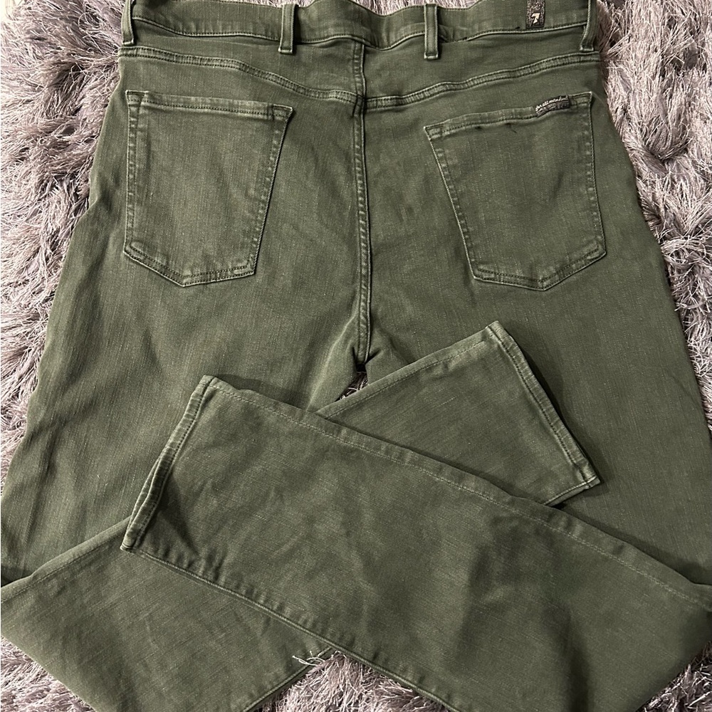 7ForAllMankind Men’s Jeans. Size 36. Green. Inseam 32’